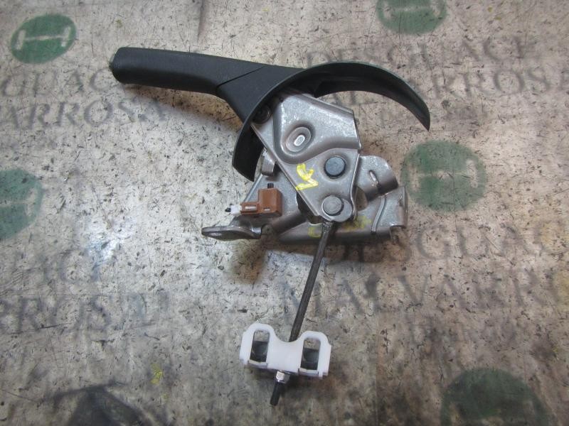 Recambio de palanca freno de mano para toyota yaris 1.0 cat referencia OEM IAM 462100D230C0  