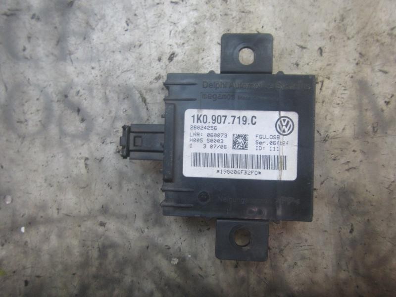 Recambio de modulo electronico para volkswagen golf v berlina (1k1) 2.0 tdi referencia OEM IAM 1K0907719C 1K0907719 