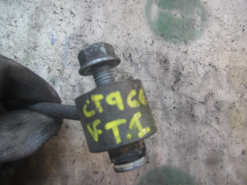 Recambio de tirante trasero izquierdo para volkswagen golf v berlina (1k1) 2.0 tdi referencia OEM IAM 1K0505465K  