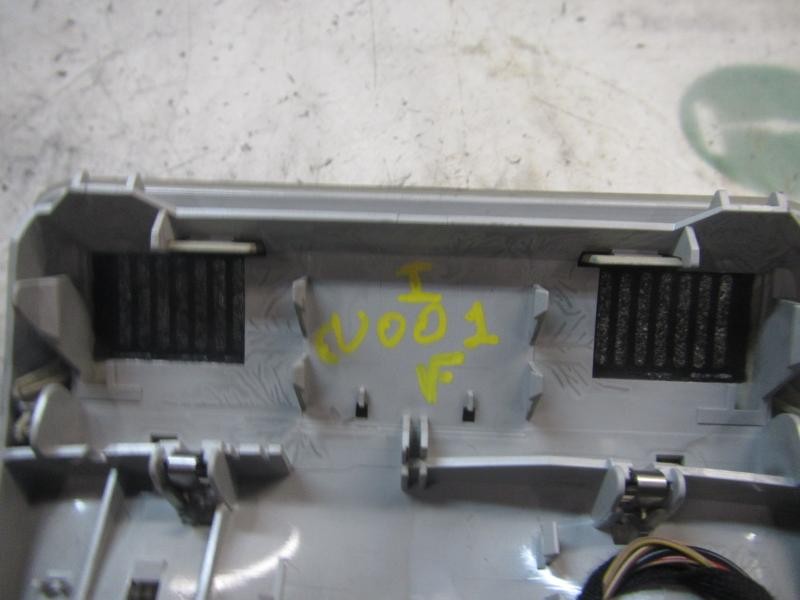 Recambio de piloto interior para audi a3 (8p) 2.0 tdi ambiente referencia OEM IAM 8P0947135D8C1  