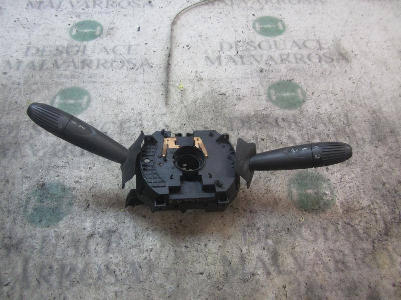 Recambio de mando luces para fiat punto berlina (188) 1.2 16v cat referencia OEM IAM   