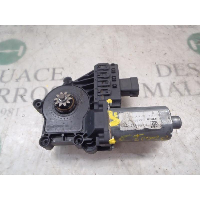 Recambio de motor elevalunas delantero izquierdo para opel astra h ber. 1.6 16v referencia OEM IAM   