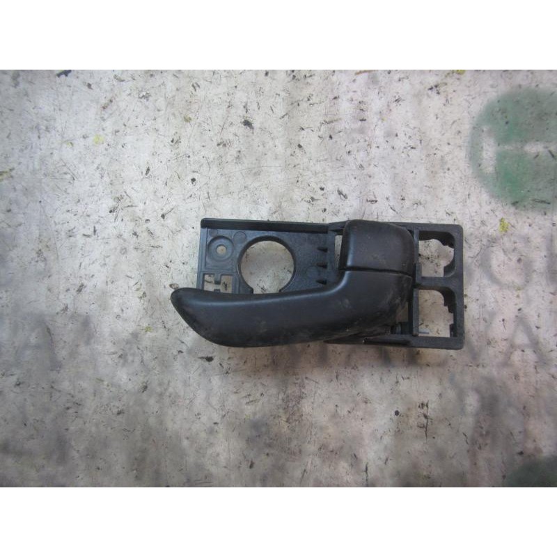 Recambio de maneta interior delantera derecha para hyundai i10 1.1 12v cat referencia OEM IAM 826200X0004X  