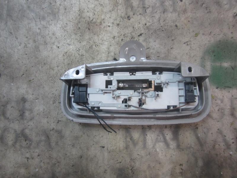 Recambio de piloto interior para ford fiesta (cbk) ambiente referencia OEM IAM   