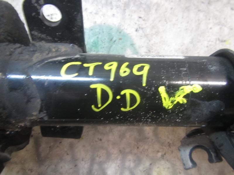 Recambio de amortiguador delantero derecho para ford fiesta (ccn) trend referencia OEM IAM 2037978  