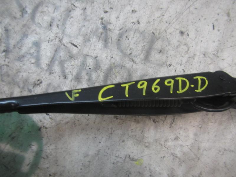 Recambio de brazo limpia delantero derecho para ford fiesta (ccn) trend referencia OEM IAM 1826839  