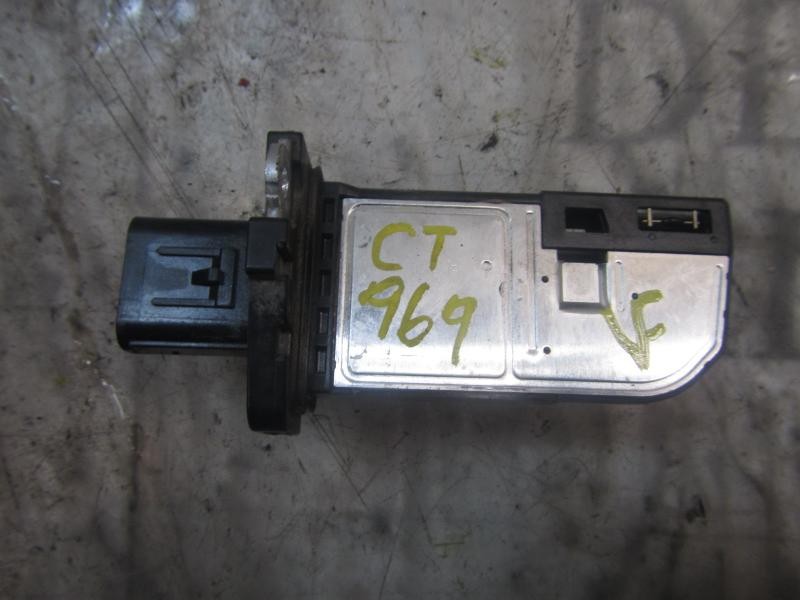 Recambio de caudalimetro para ford fiesta (ccn) trend referencia OEM IAM 1516668  