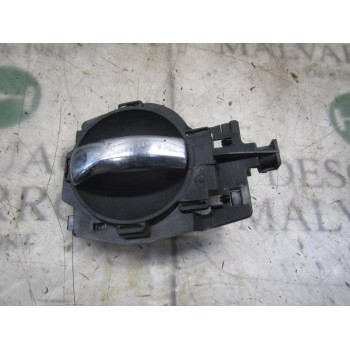 MANETA INTERIOR DELANTERA IZQUIERDA 