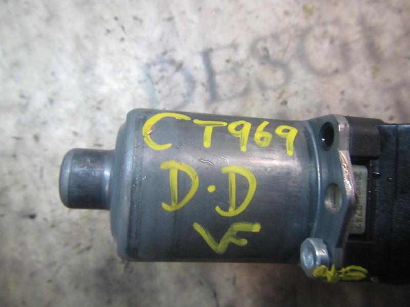 Recambio de motor elevalunas delantero derecho para ford fiesta (ccn) trend referencia OEM IAM 1852734 8A6114553 