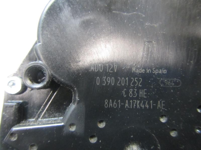 Recambio de motor limpia trasero para ford fiesta (ccn) trend referencia OEM IAM 1774291 8A61A17K441AE 