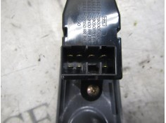 Recambio de mando elevalunas trasero derecho para hyundai lantra familiar (rd) 1.9 d gls referencia OEM IAM    2