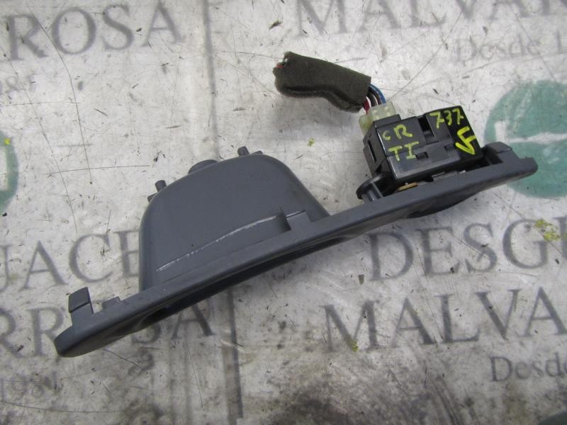 Recambio de mando elevalunas trasero izquierdo para hyundai lantra familiar (rd) 1.9 d gls referencia OEM IAM   