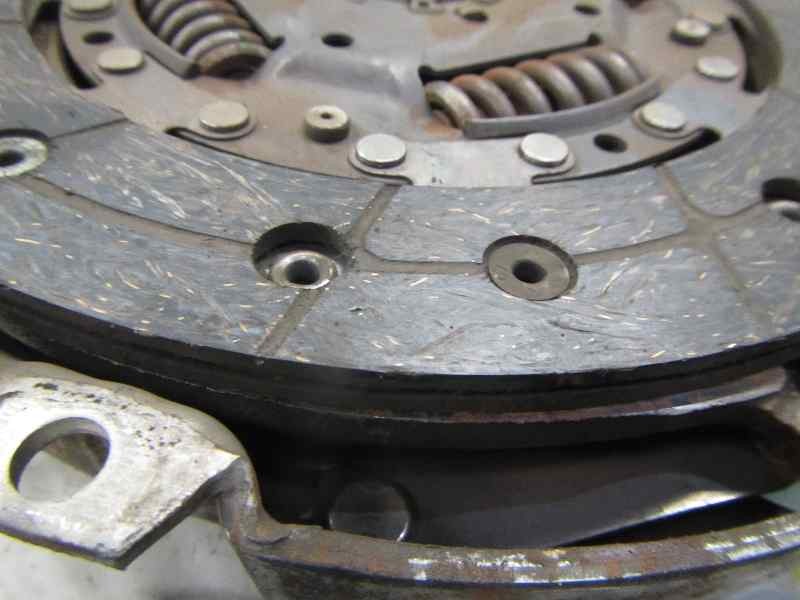 Recambio de kit embrague para volkswagen polo (9n3) 1.4 16v referencia OEM IAM   