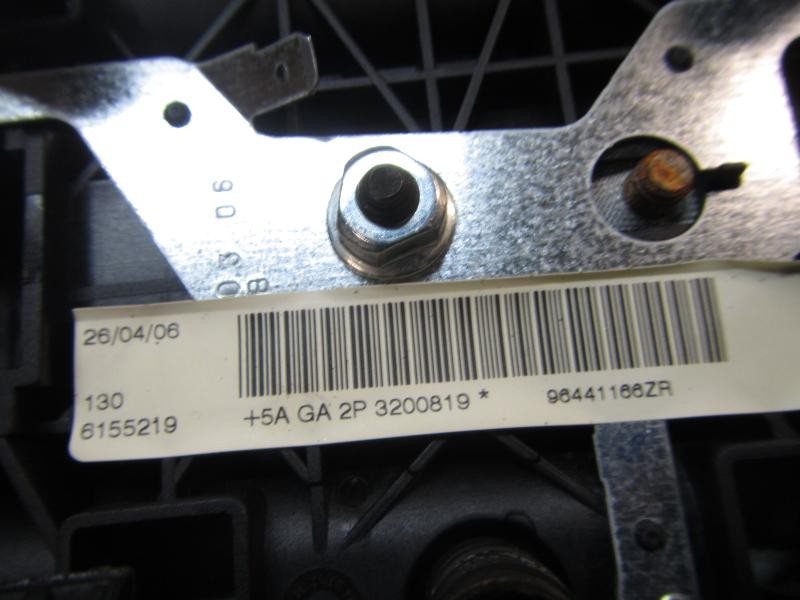 Recambio de airbag delantero izquierdo para peugeot 206 berlina 1.4 referencia OEM IAM   