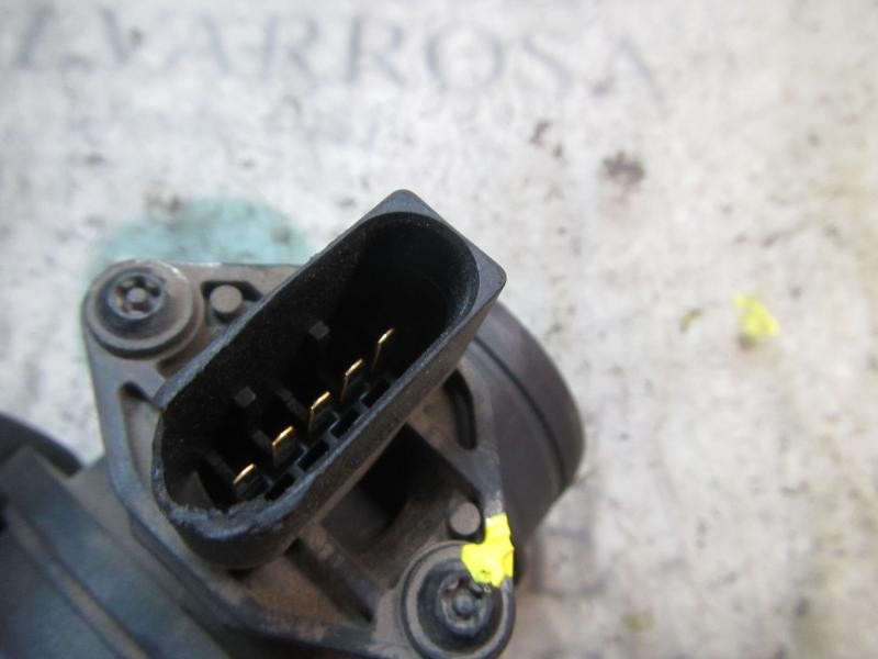 Recambio de caudalimetro para volkswagen caddy ka/kb (2k) furg. referencia OEM IAM 038906461B  