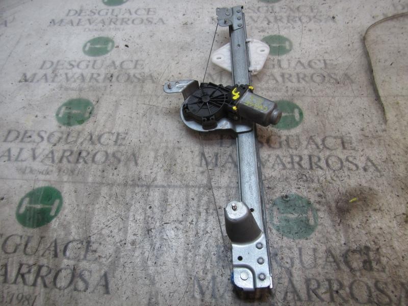 Recambio de elevalunas delantero izquierdo para dacia logan mcv 1.5 dci diesel cat referencia OEM IAM 8200901099 400726G 