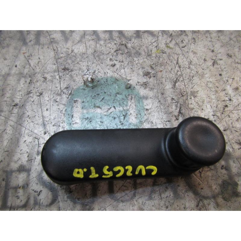 Recambio de maneta elevalunas trasera derecha para dacia logan mcv 1.5 dci diesel cat referencia OEM IAM 8200673745  