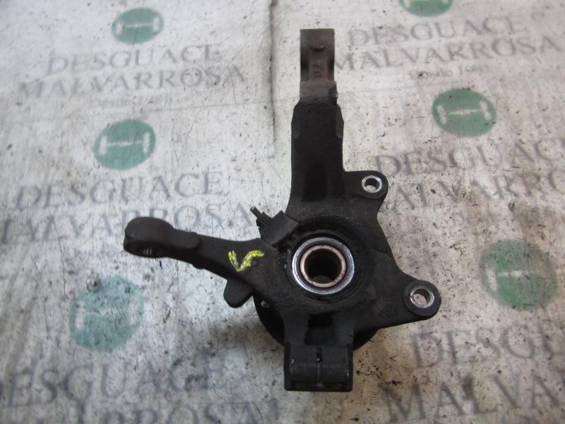 Recambio de mangueta delantera izquierda para dacia logan mcv 1.5 dci diesel cat referencia OEM IAM 8200898654  