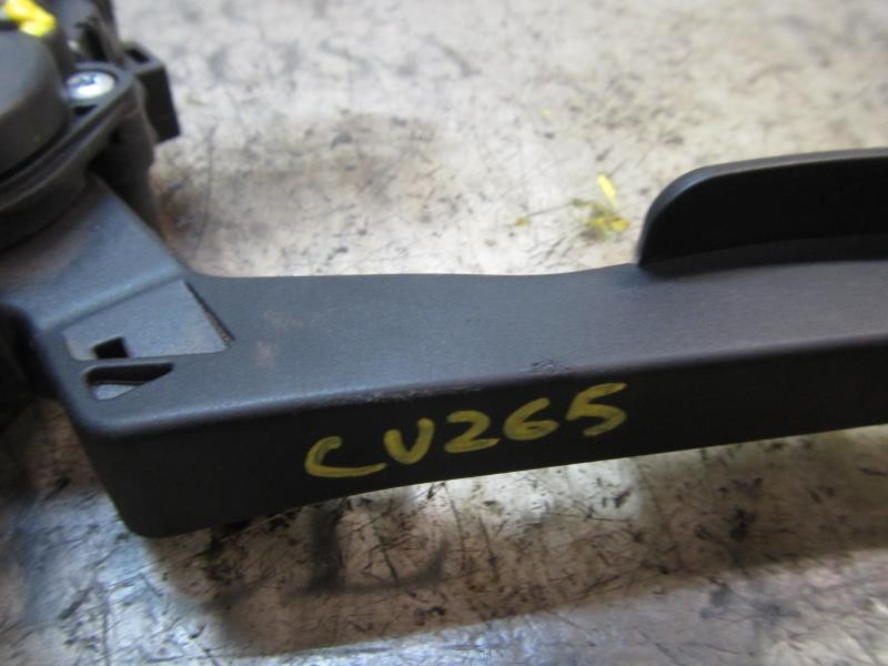 Recambio de potenciometro pedal para dacia logan mcv 1.5 dci diesel cat referencia OEM IAM 6001548477 82003865060 