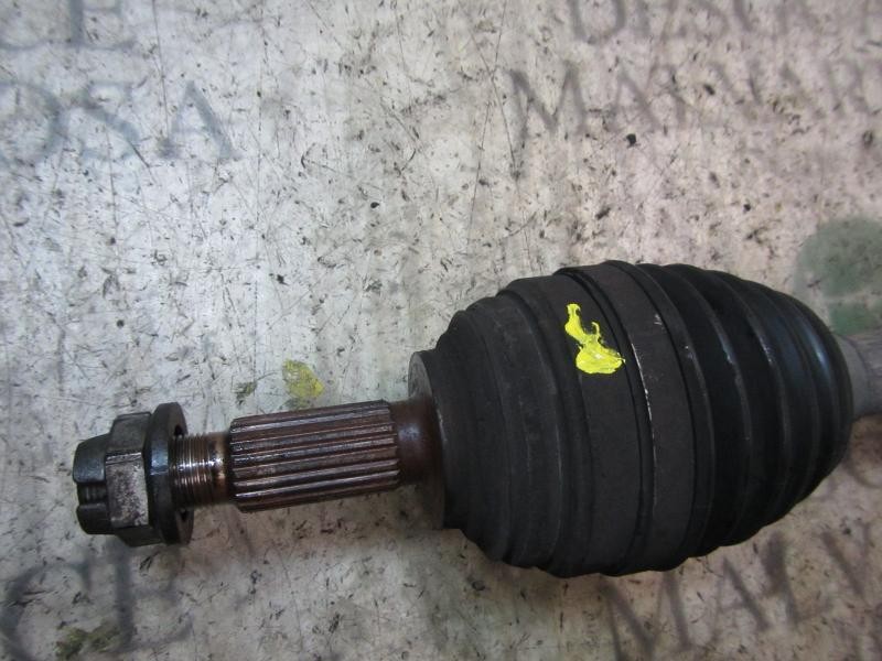 Recambio de transmision izquierda para dacia logan mcv 1.5 dci diesel cat referencia OEM IAM 8200618501  