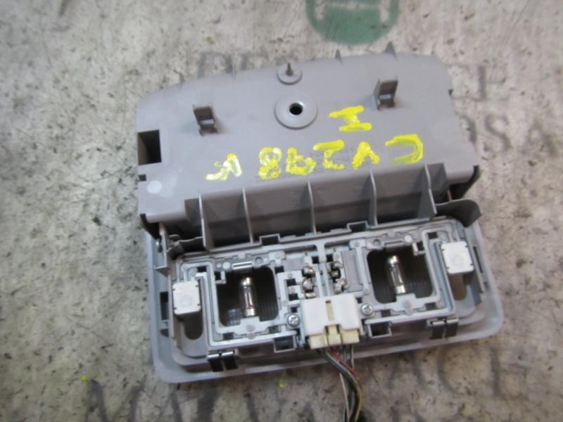 Recambio de piloto interior para mitsubishi grandis (na0w) 2.0 di-d cat referencia OEM IAM MR962021HA  