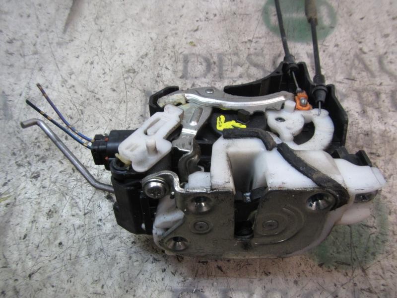 Recambio de cerradura puerta trasera derecha para mitsubishi grandis (na0w) 2.0 di-d cat referencia OEM IAM MN145876  