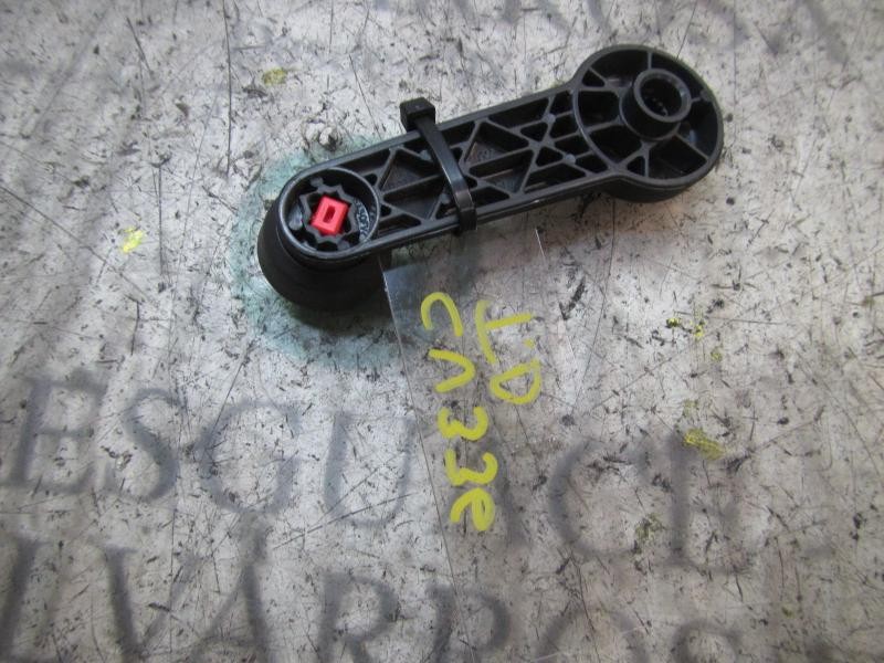 Recambio de maneta elevalunas trasera derecha para ford focus berlina (cak) ambiente referencia OEM IAM   