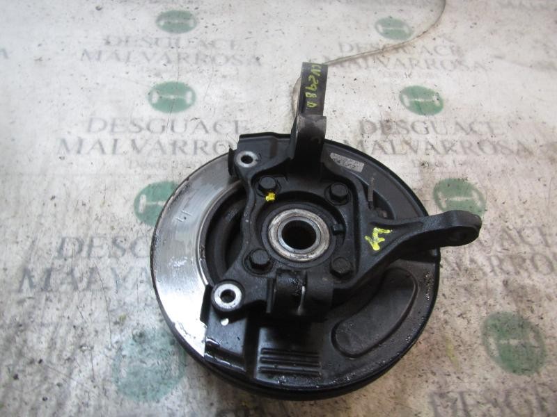 Recambio de mangueta delantera derecha para mitsubishi grandis (na0w) 2.0 di-d cat referencia OEM IAM MR594356  