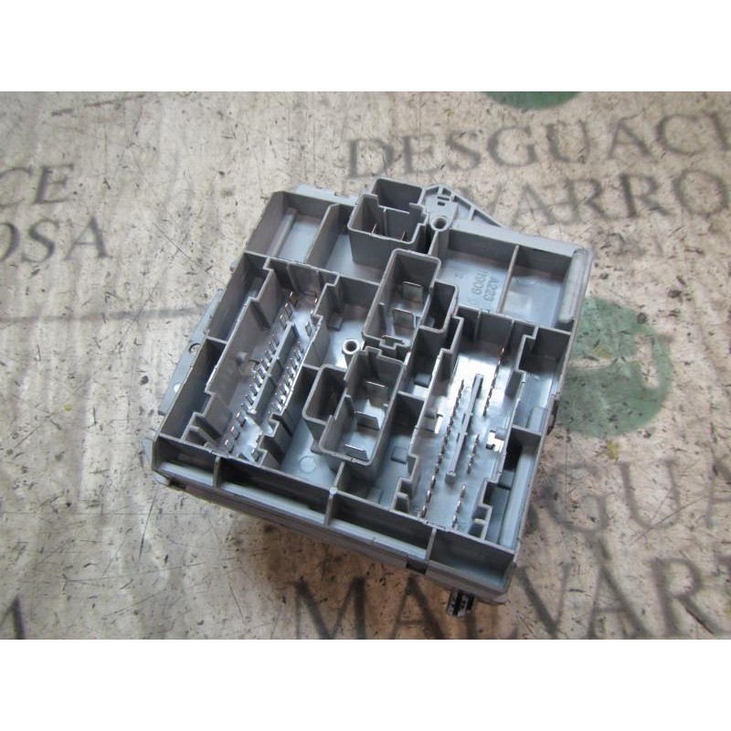 Recambio de caja reles / fusibles para fiat bravo (198) 1.6 jtdm 16v cat referencia OEM IAM 51775688 51775688 