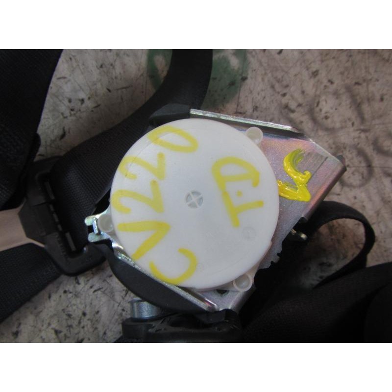 Recambio de cinturon seguridad trasero derecho para fiat bravo (198) 1.6 jtdm 16v cat referencia OEM IAM 735448499  