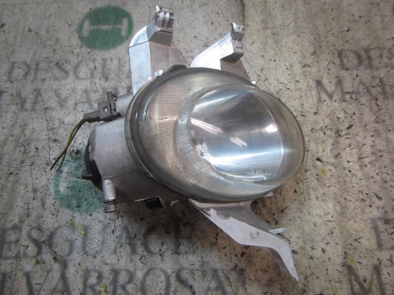 Recambio de faro antiniebla izquierdo para peugeot 206 berlina 1.4 16v cat (kfu / et3j4) referencia OEM IAM   