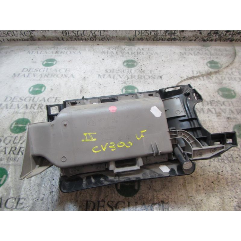 Recambio de guantera para citroën c4 grand picasso 2.0 hdi fap cat (rhr / dw10bted4) referencia OEM IAM 8218FK  