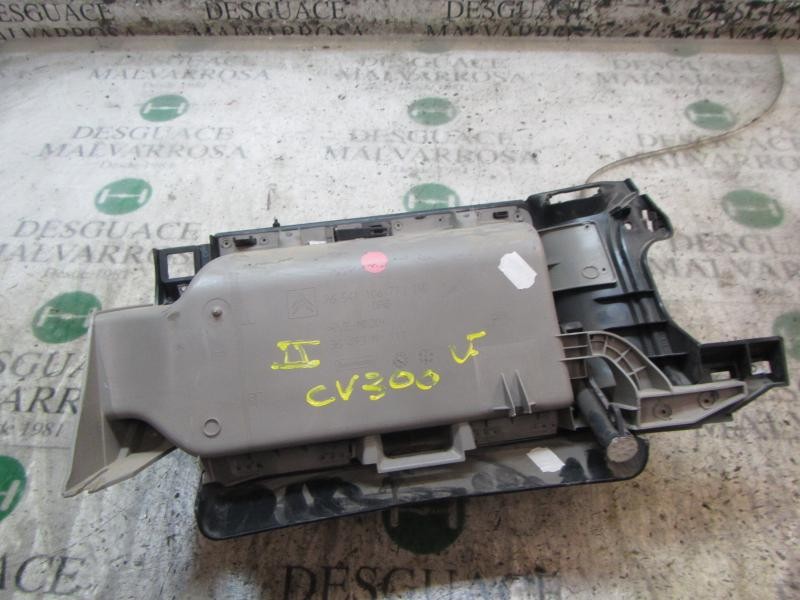 Recambio de guantera para citroën c4 grand picasso 2.0 hdi fap cat (rhr / dw10bted4) referencia OEM IAM 8218FK  