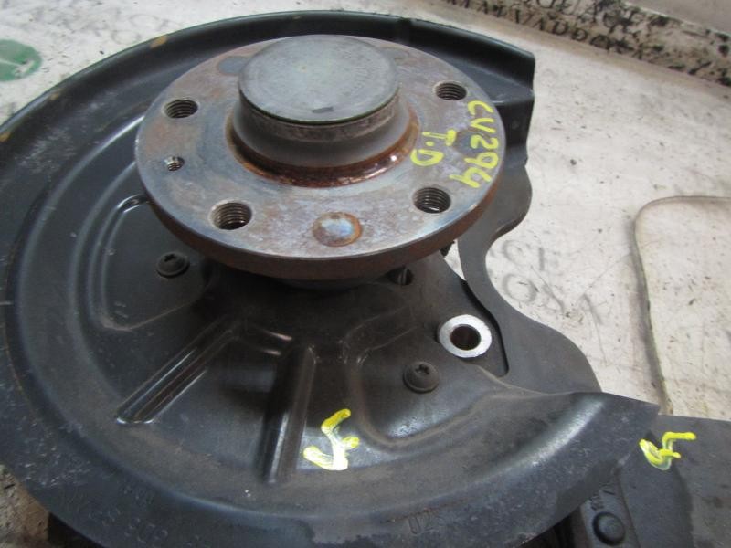 Recambio de mangueta trasera derecha para volkswagen touran (1t3) 2.0 tdi referencia OEM IAM 1K0505436AE  