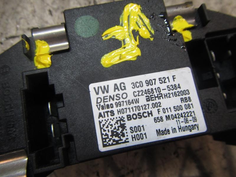 Recambio de resistencia calefaccion para volkswagen touran (1t3) 2.0 tdi referencia OEM IAM  3C0907521F F011500081