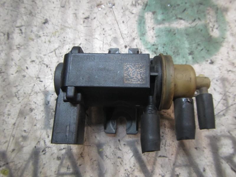 Recambio de valvula aire adicional para volkswagen touran (1t3) 2.0 tdi referencia OEM IAM 1K0906627B 1K0906627B 4011464A
