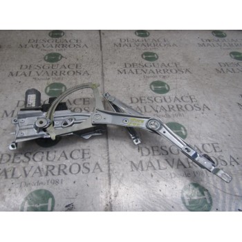 ELEVALUNAS DELANTERO DERECHO 