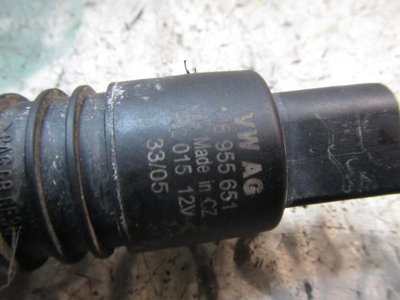 Recambio de bomba limpia para volkswagen polo (9n3) 1.4 16v referencia OEM IAM   