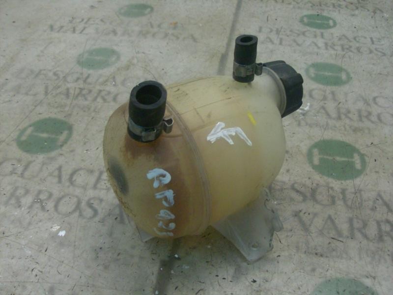 Recambio de deposito expansion para dacia logan ambiance referencia OEM IAM 7701470460  
