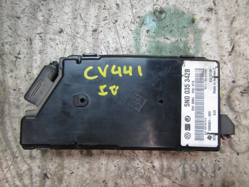 Recambio de modulo electronico para seat leon (1p1) 1.9 tdi referencia OEM IAM 5N0035342C 5N0035342B 