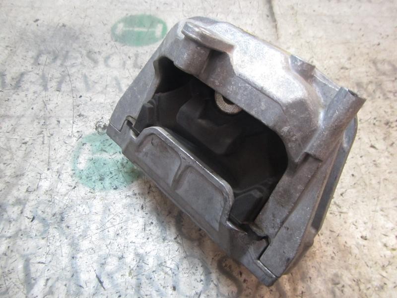Recambio de soporte motor derecho para seat leon (1p1) 1.9 tdi referencia OEM IAM 1K0199262AS  