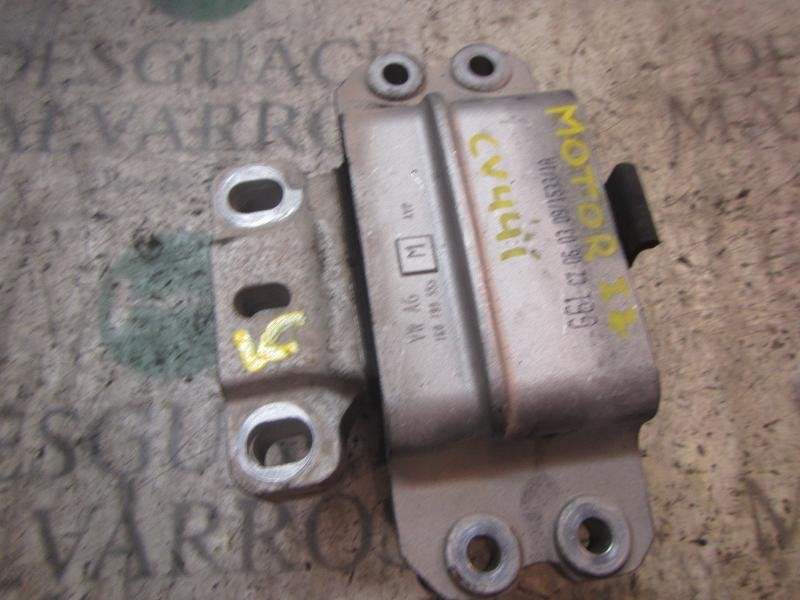 Recambio de soporte motor izquierdo para seat leon (1p1) 1.9 tdi referencia OEM IAM 1K0199555M  