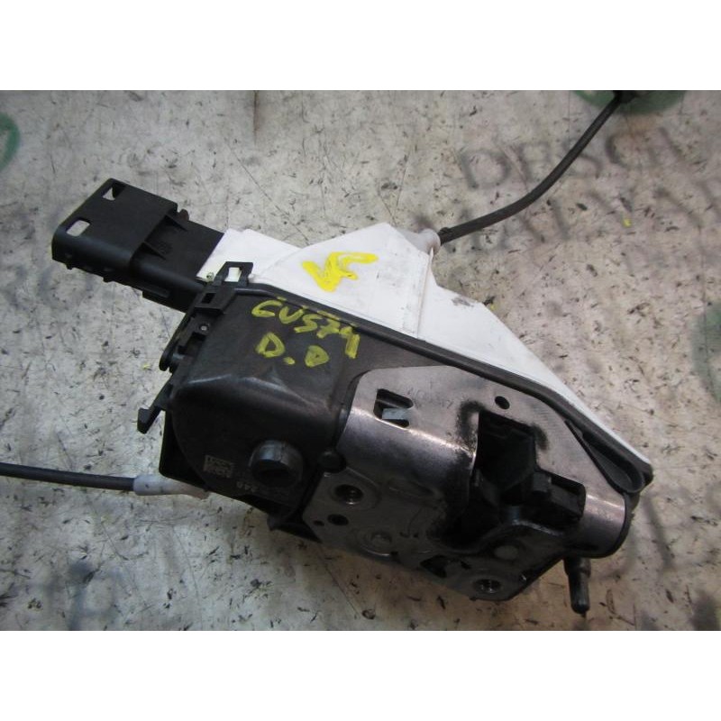 Recambio de cerradura puerta delantera derecha para citroën c3 1.1 referencia OEM IAM 9800624680  