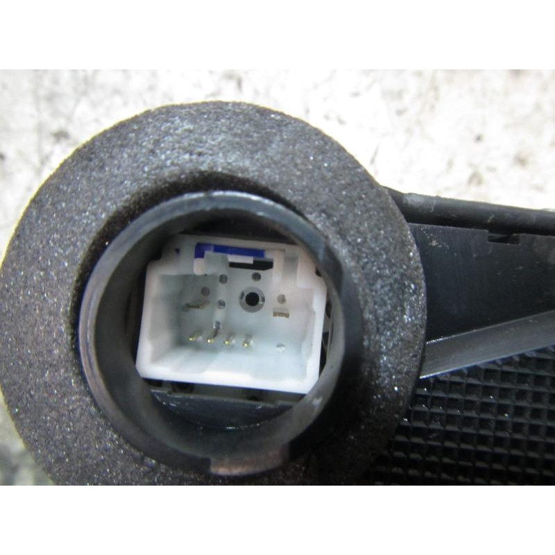 Recambio de cerradura puerta delantera izquierda para toyota yaris (ksp9/scp9/nlp9) 1.4 turbodiesel cat referencia OEM IAM   