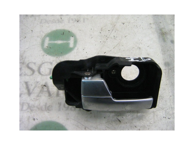 Recambio de maneta interior trasera izquierda para ford mondeo berlina (ge) ambiente referencia OEM IAM   