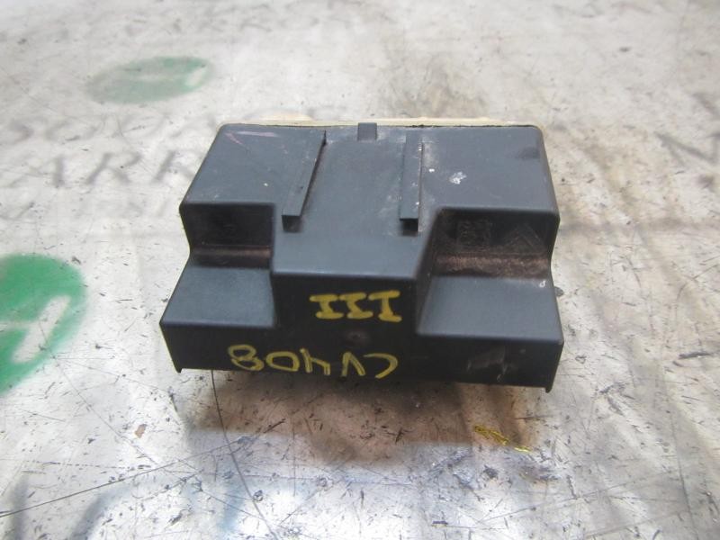 Recambio de caja precalentamiento para citroën c5 berlina 1.6 hdi fap referencia OEM IAM  9652021180 018010951