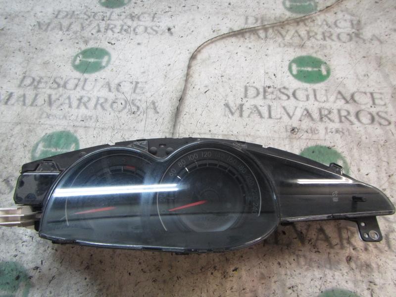 Recambio de cuadro instrumentos para toyota verso 2.0 d-4d cat referencia OEM IAM 838000F070 838000F070 MB2574500457