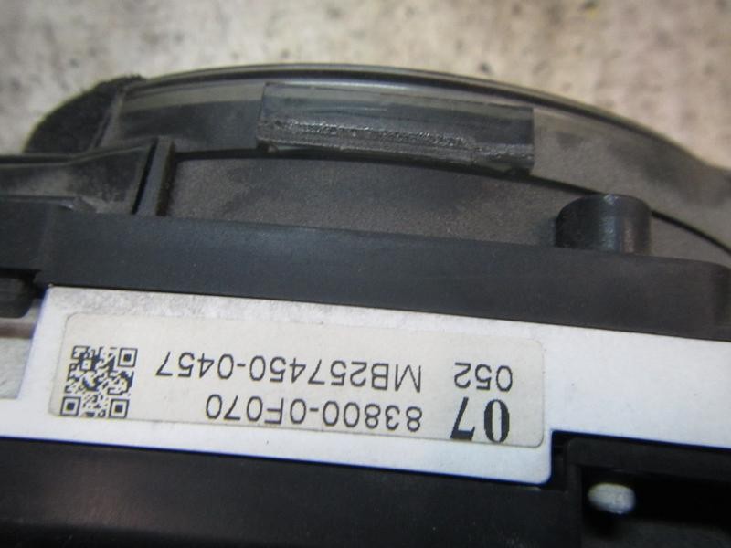 Recambio de cuadro instrumentos para toyota verso 2.0 d-4d cat referencia OEM IAM 838000F070 838000F070 MB2574500457