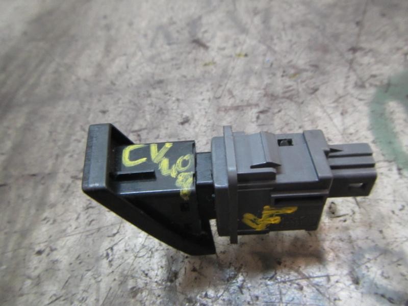 Recambio de warning para toyota verso 2.0 d-4d cat referencia OEM IAM 843320F030  