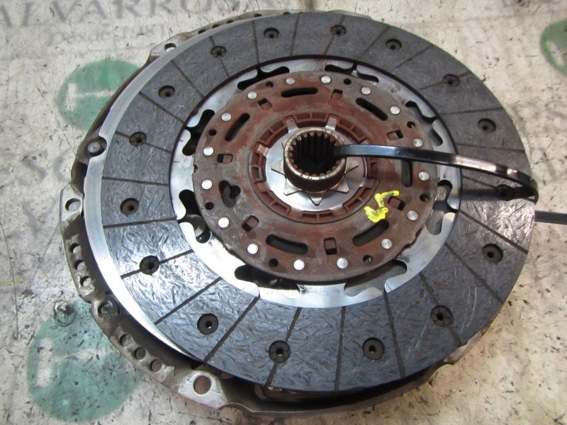 Recambio de kit embrague para toyota verso 2.0 d-4d cat referencia OEM IAM 3100105090  